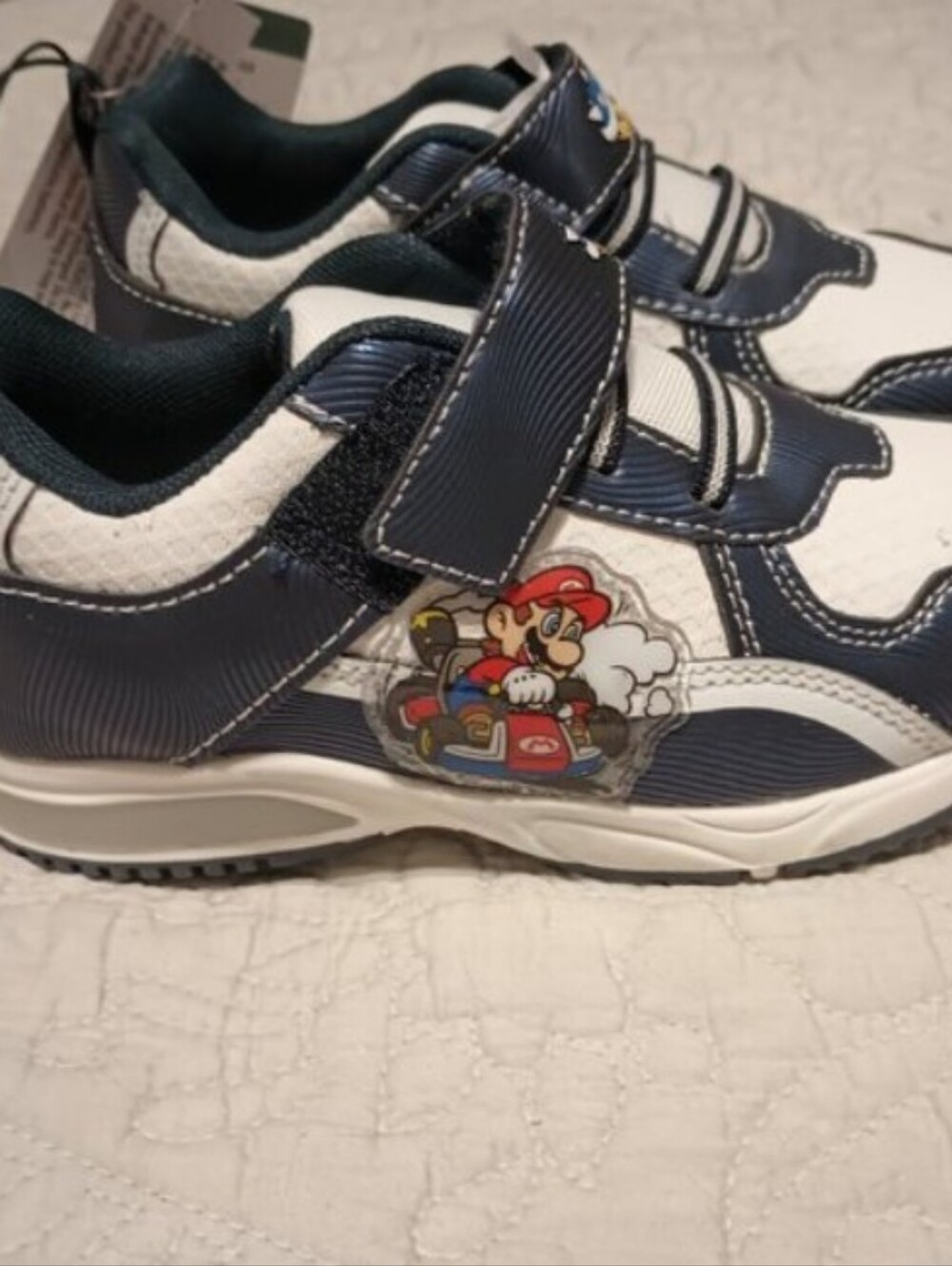 NEW Character Toddler Boys Light-Up Athletic Sneaker Mario 11